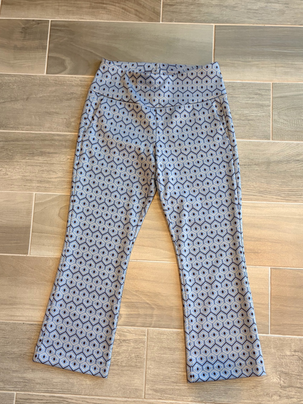 CAbi Women’s Blue Hexagon-Pattern Stretch Pants